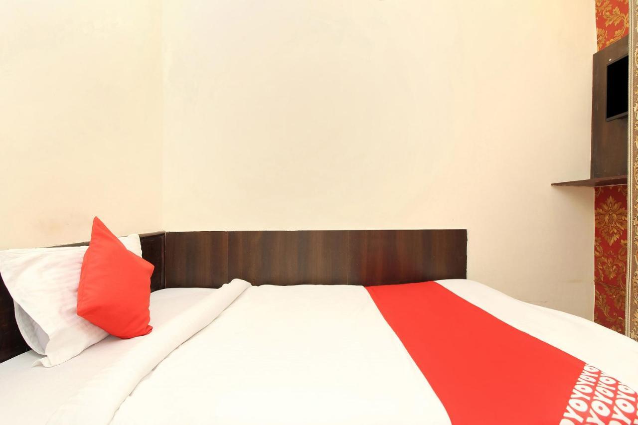 Hotel O Vasundhara Guest House Near Tankbund Secundurabad Εξωτερικό φωτογραφία